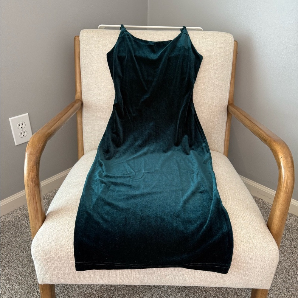 SHEIN Midi Dress in Velvet Green